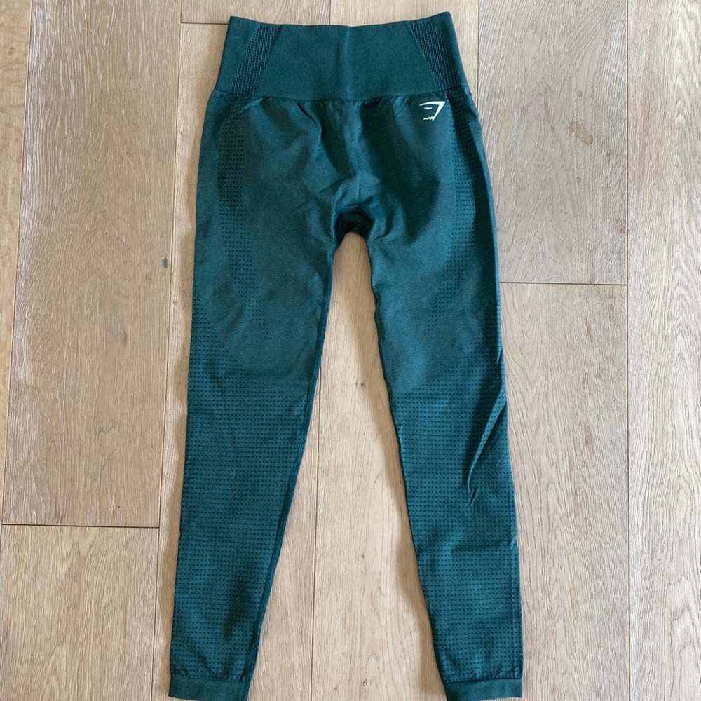 Gymshark Vital Seamless 2.0 Leggings: Dark Green Marl, size M. brand new